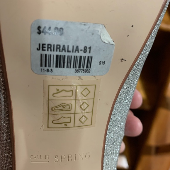 CALL IT SPRING Platform Dress shoe, Size 7.5 - Picture 5 of 6